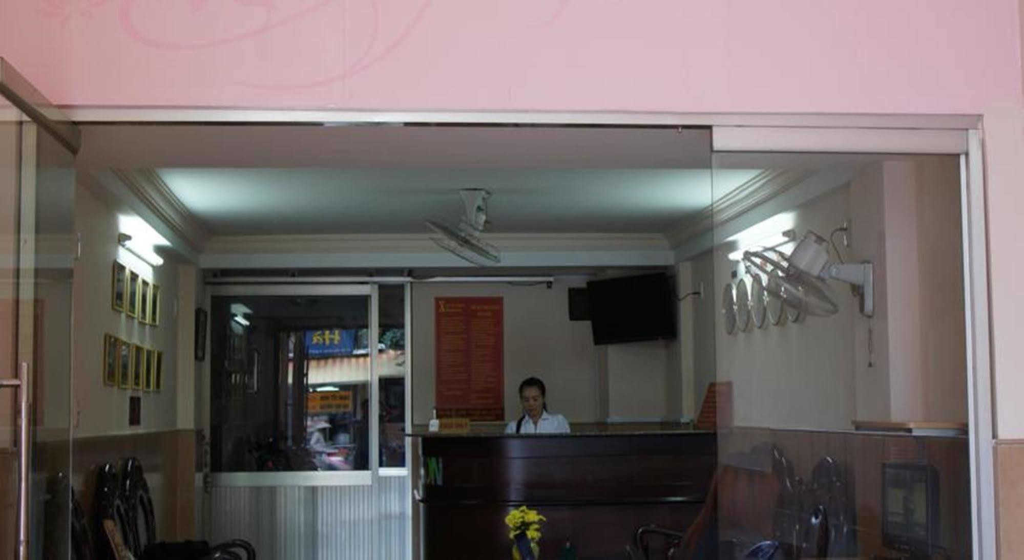 Elegant Inn Saigon Ho Chi Minh City Exterior photo