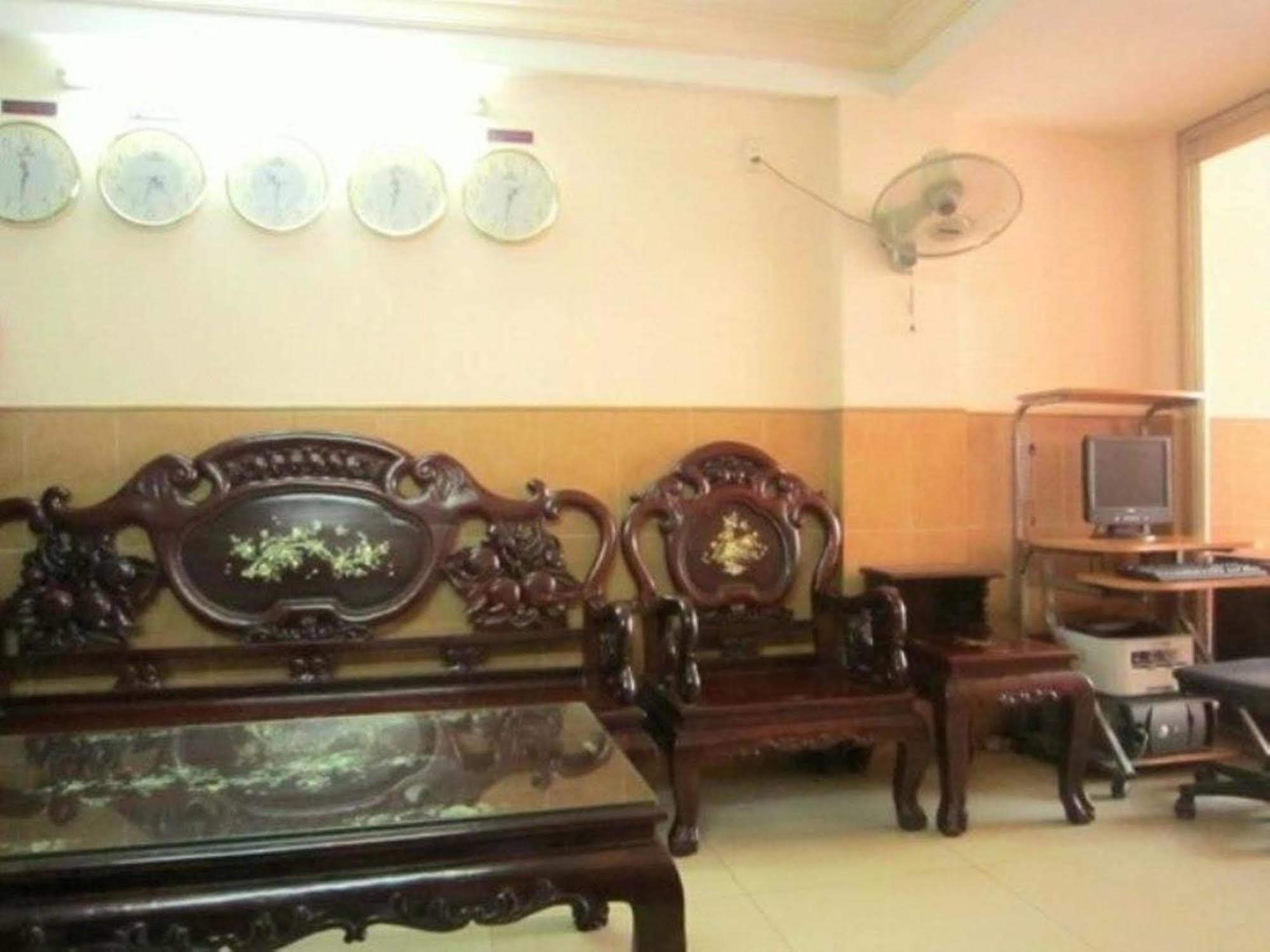 Elegant Inn Saigon Ho Chi Minh City Exterior photo